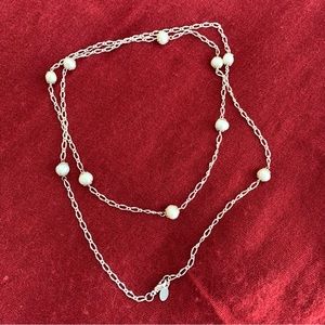 REAL Freshwater pearls silver chain necklace. dew drop design